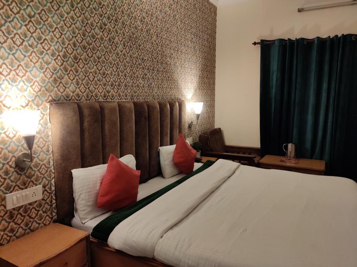 Hotel Royal Chamba  Εξωτερικό φωτογραφία